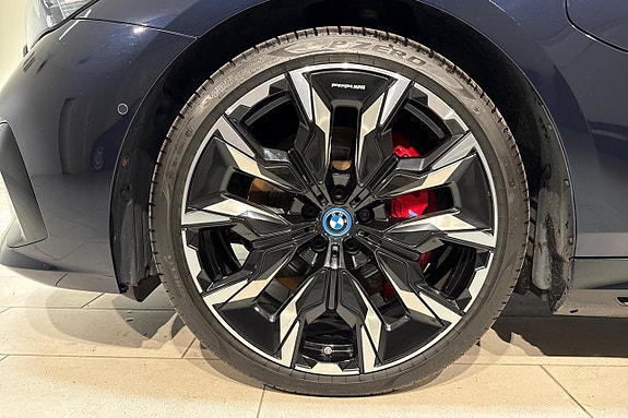 BMW 550e 13 of 19