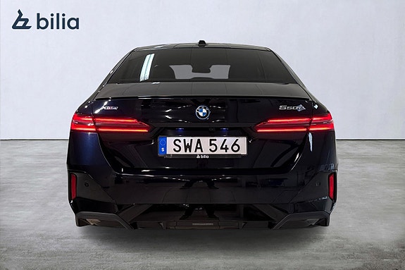 BMW 550e 4 of 19