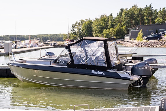 Nya Buster LX 2027 Förboka din båt nu! 12 of 12