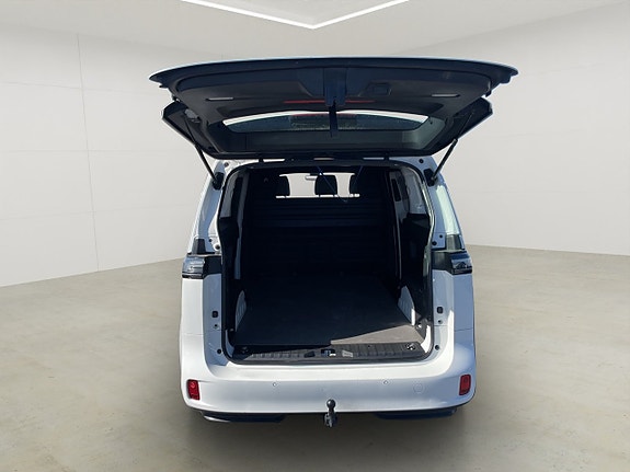 Volkswagen ID. Buzz 13 of 30