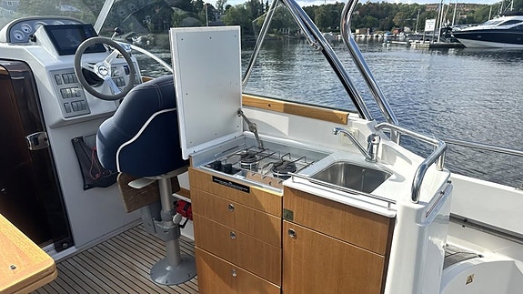Nimbus 30 Nova S - 2006 - Volvo Penta D6-350 11 of 26
