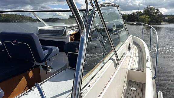 Nimbus 30 Nova S - 2006 - Volvo Penta D6-350 20 of 26