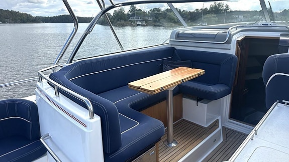 Nimbus 30 Nova S - 2006 - Volvo Penta D6-350 8 of 26