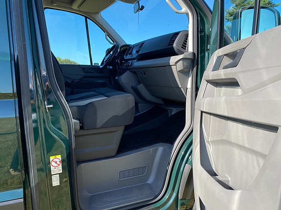 Volkswagen Crafter 17 of 30