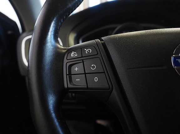 Volvo V40 20 of 22