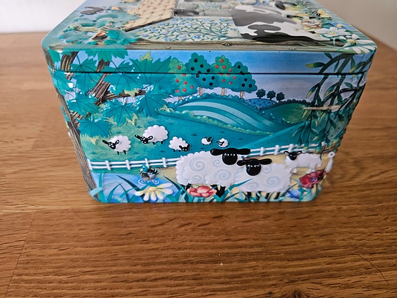 Product image 3 of 7