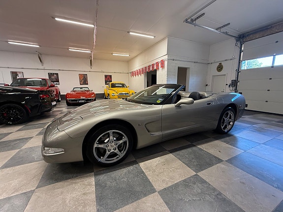 Chevrolet Corvette 7 of 30