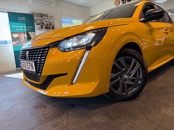 Peugeot 208 6 of 24