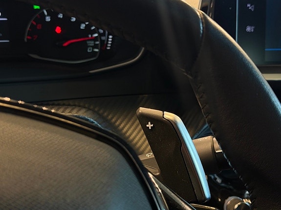 Peugeot 208 13 of 24