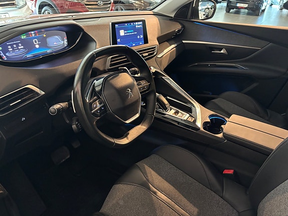 Peugeot 3008 5 of 14