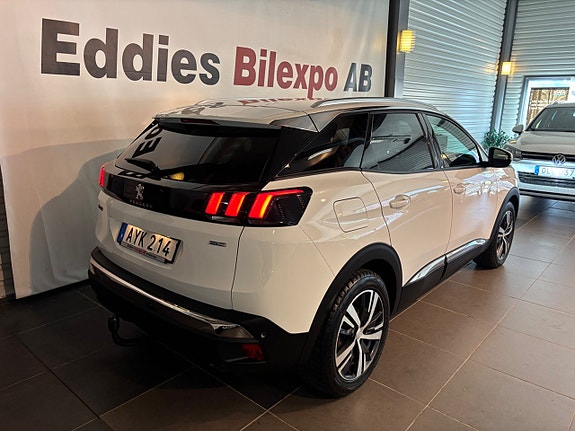 Peugeot 3008 4 of 14