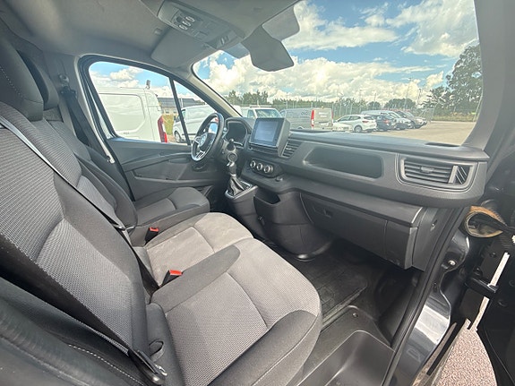 Nissan Primastar 9 of 15