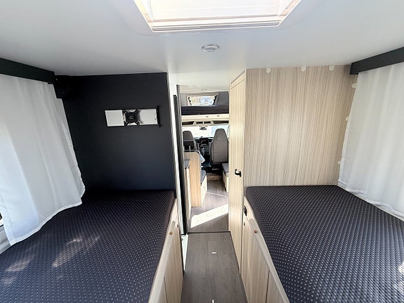 Sun Living A 75SL Alkov Familje husbil / Boka din husbil idag !! 11 of 14