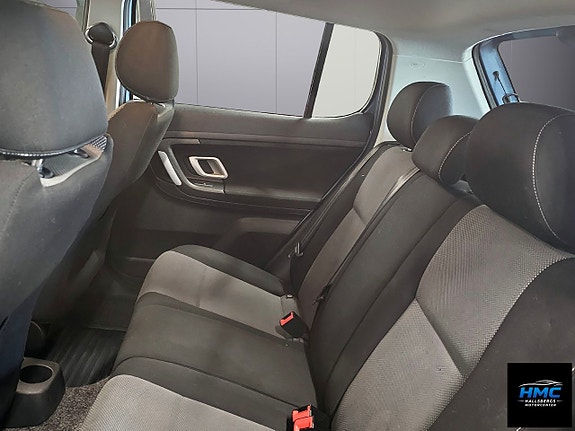 Skoda Fabia 9 of 9