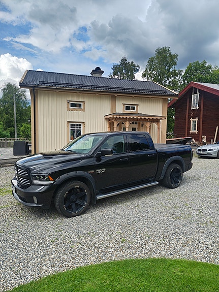 Dodge RAM 1500 6 of 8