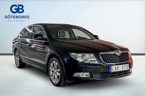 Skoda Superb 9 of 17