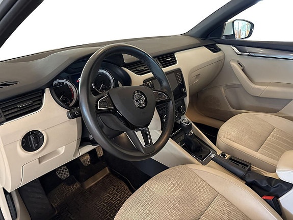 Skoda Octavia 6 of 14