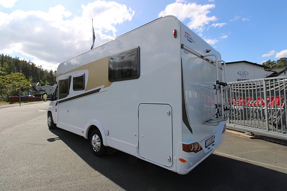 Carado T 449 T69 2017 Queenbed 2,3 Turbodiesel 6 vxl manuell 5 of 16