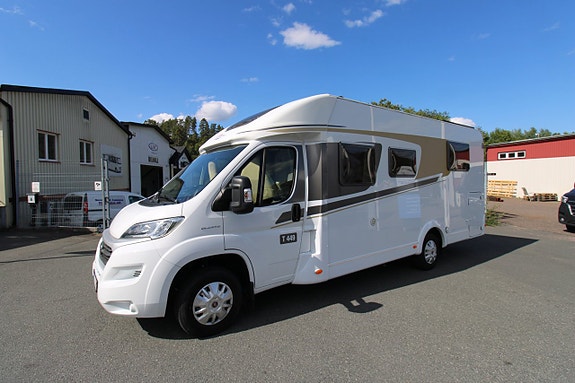 Carado T 449 T69 2017 Queenbed 2,3 Turbodiesel 6 vxl manuell 6 of 16