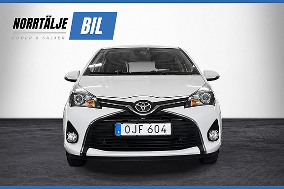 Toyota Yaris 6 of 20