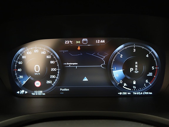 Volvo V60 21 of 30