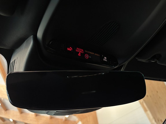 Volvo V60 16 of 25