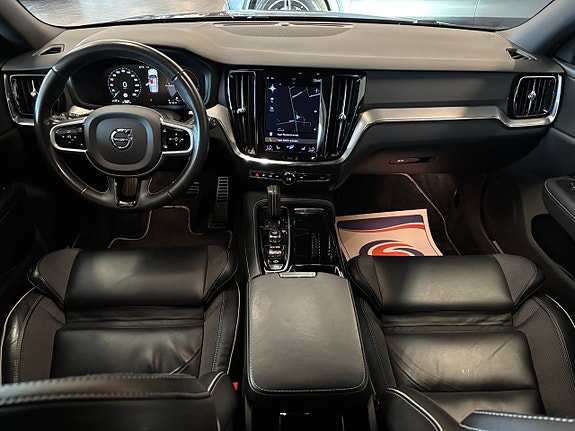 Volvo V60 20 of 25