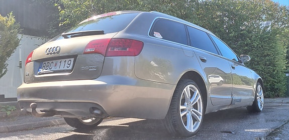 Audi A6 7 of 17
