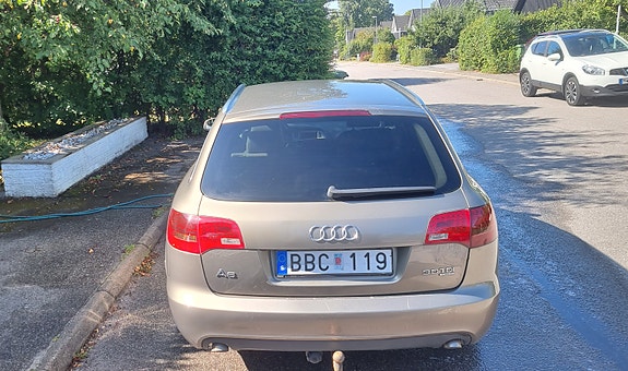 Audi A6 8 of 17