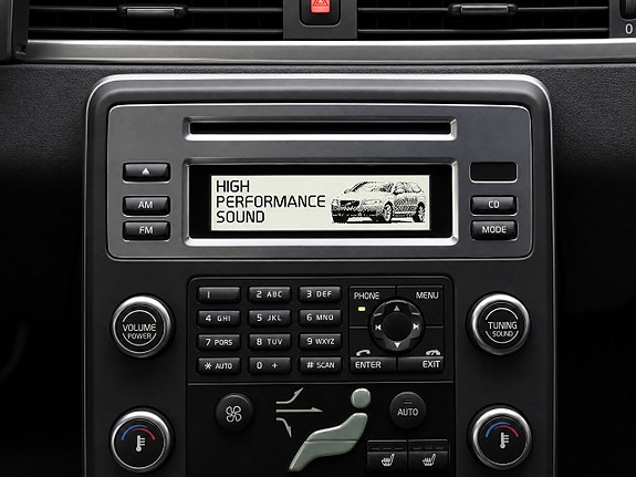 Volvo V70 11 of 17