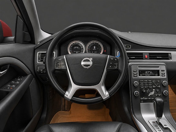 Volvo V70 10 of 17
