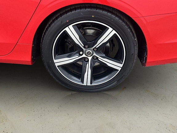 Volvo V90 30 of 30