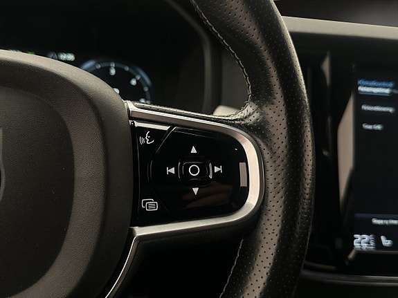 Volvo V90 16 of 30