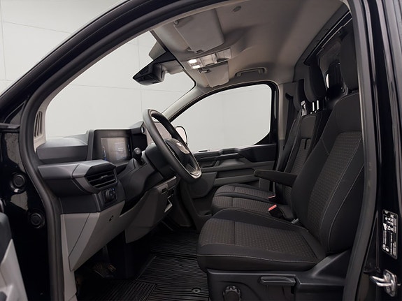 Ford Transit Custom 15 of 30