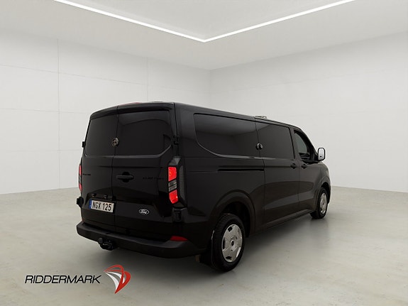 Ford Transit Custom 8 of 30
