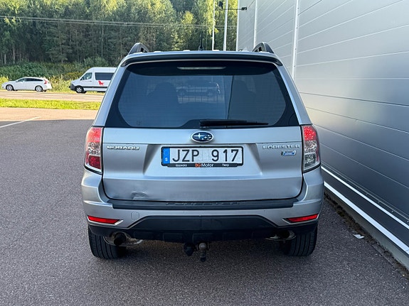 Subaru Forester 6 of 10