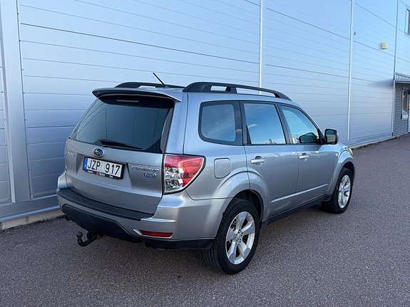 Subaru Forester 7 of 10