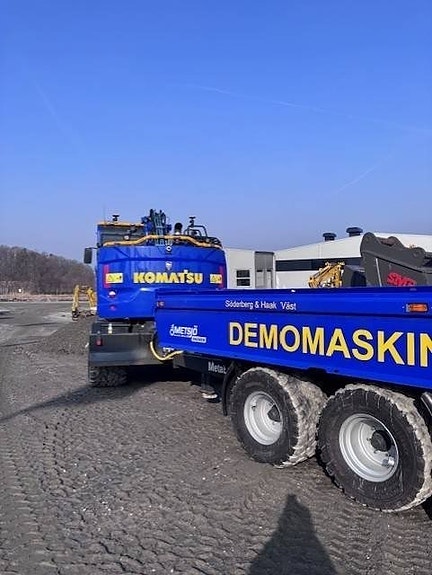 Komatsu PW 168-11E1 7 of 9