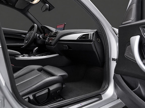 BMW M135i 18 of 26