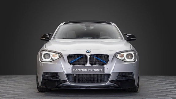 BMW M135i 2 of 26
