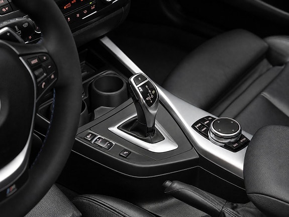 BMW M135i 16 of 26