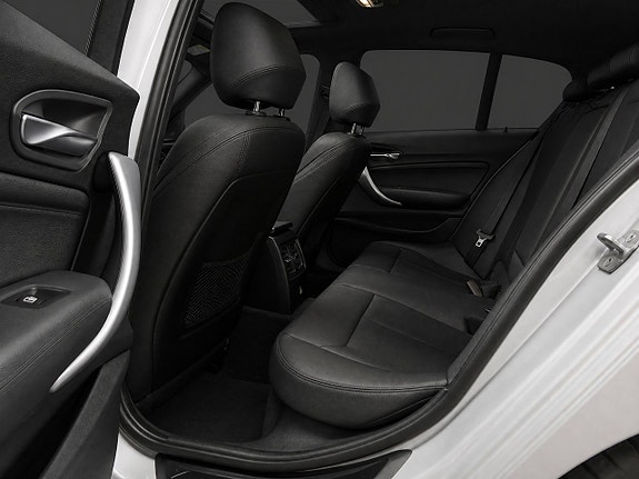 BMW M135i 20 of 26