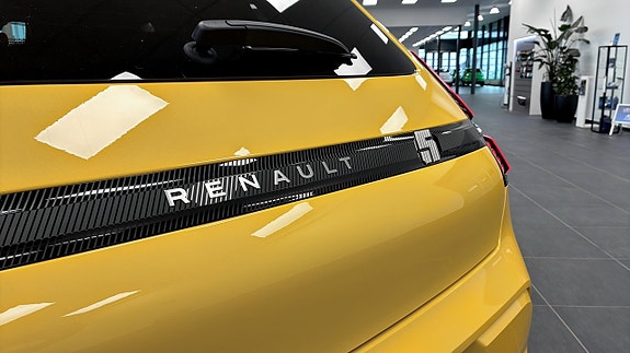 Renault 5 E-Tech 23 of 24