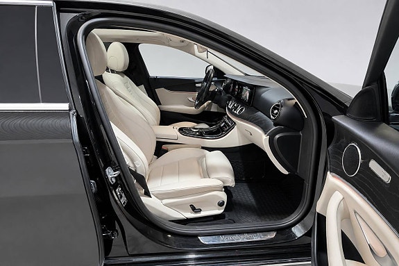Mercedes-Benz E220 d 11 of 25