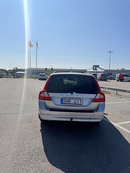 Volvo V70 5 of 9