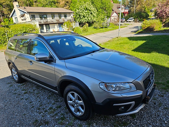 Volvo XC70 4 of 10