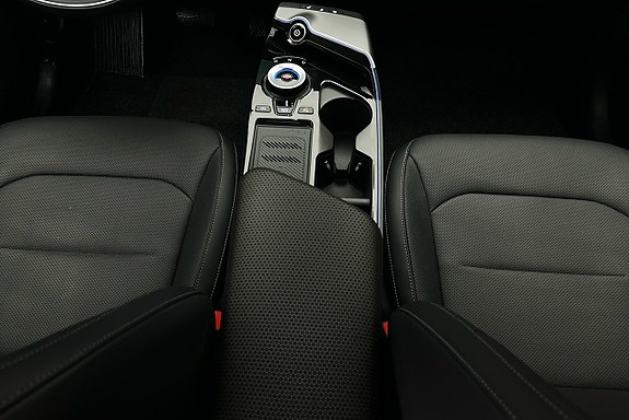 Kia EV6 9 of 25
