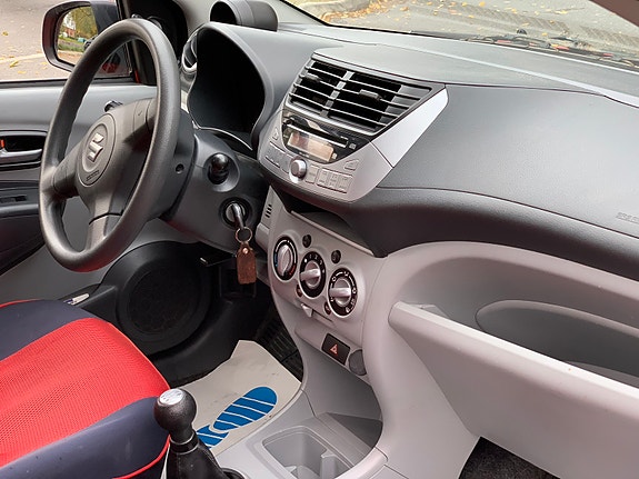 Suzuki Alto 6 of 7