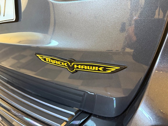 Jeep Grand Cherokee 17 of 30