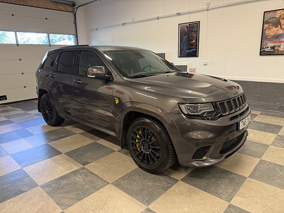 Jeep Grand Cherokee 4 of 30